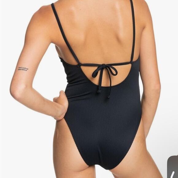 NWT Roxy Ribbed black swim one piece women’s size Large - Picture 2 of 6